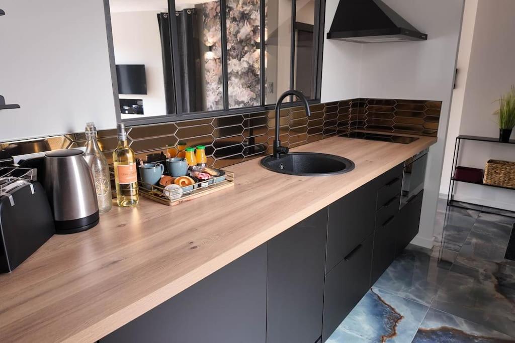 Les Suites Du Payre - Suite Passion Talmont-Saint-Hilaire Luaran gambar