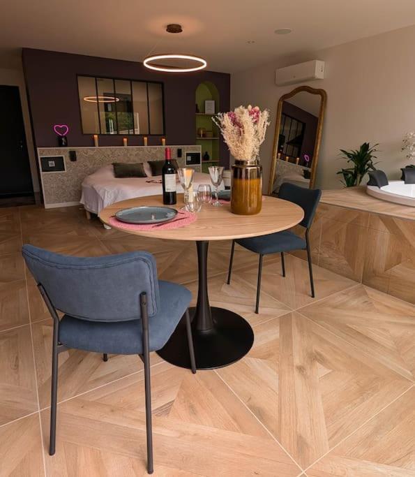 Les Suites Du Payre - Suite Passion Talmont-Saint-Hilaire Luaran gambar